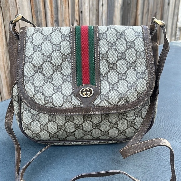 GUCCI Gucci Shelly Line GG Supreme Crossbody Bag PVC Authentic - Picture 2 of 14